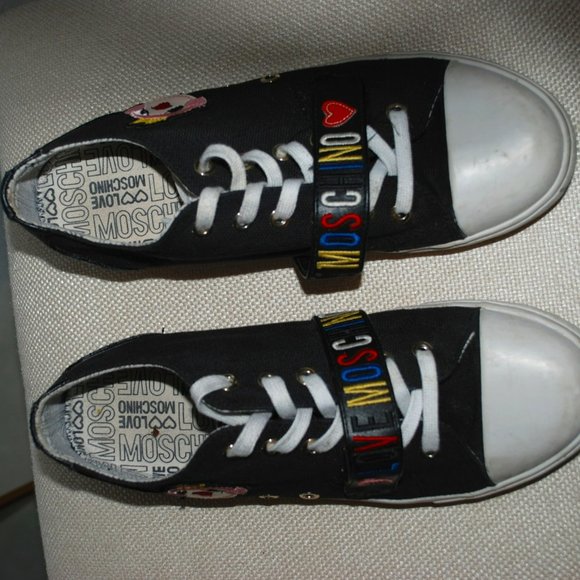MOSCHINO SNEAKERS